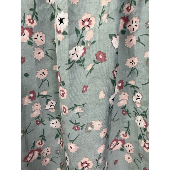 Wild‎ Blue Sadie Robertson Blouse Womens Large Off-Shoulder Smocked Floral - Picture 5 of 6